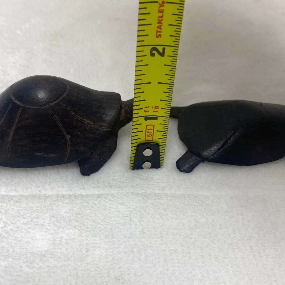 Set of Two Wooden Momma &‎ Baby Turtles Figurines Hand Carved Dark Wood Farm